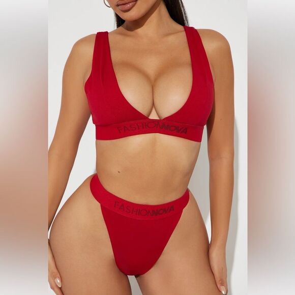 FN Mood Plunge Bralette And Thong Set - Red - Picture 3 of 3